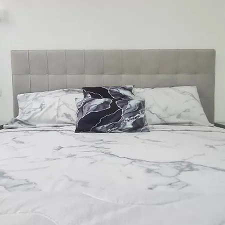 Affittacamere Central Rooms Santa Teresa di Gallura