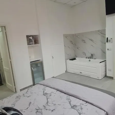 Central Rooms سانتا تيريزا غالّورا